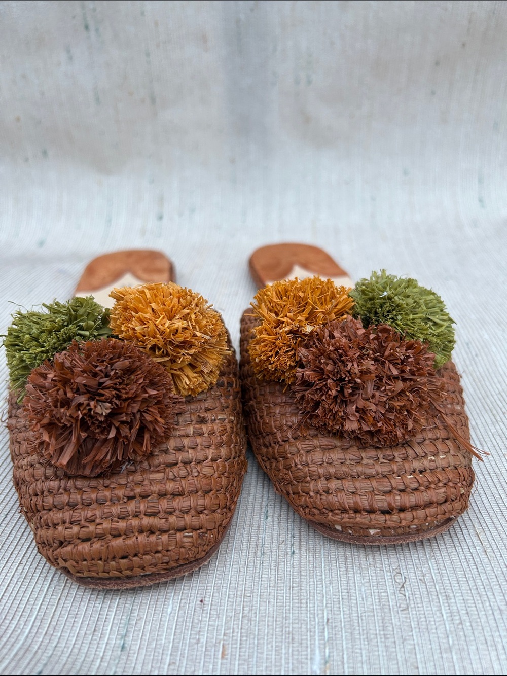 Barneys New York Brown Woven Pom-Pom Slide Mules. Made in Italy.